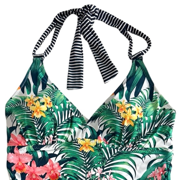 Tommy Bahama Majorelle Reversible Tankini Top - Picture 4 of 15